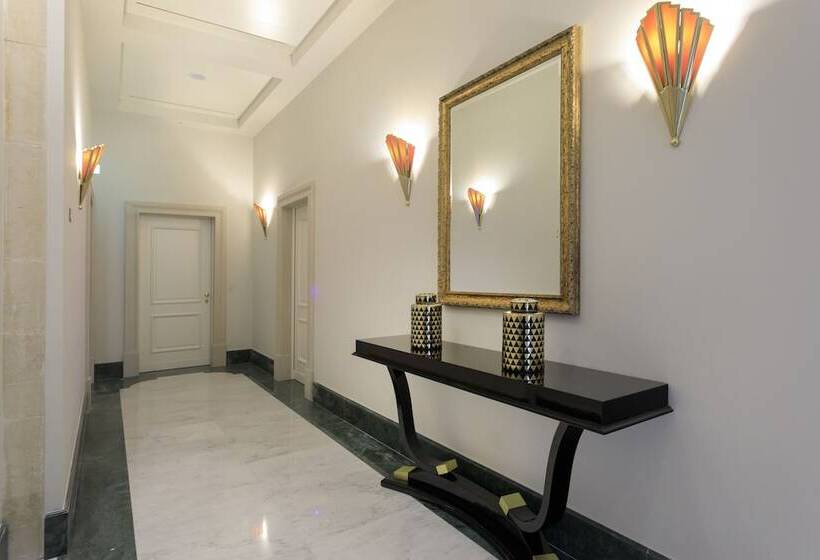 Grand Hotel Des Etrangers