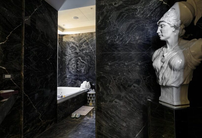 Grand Hotel Des Etrangers