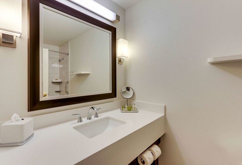 ホテル Doubletree By Hilton St. Louis Forest Park