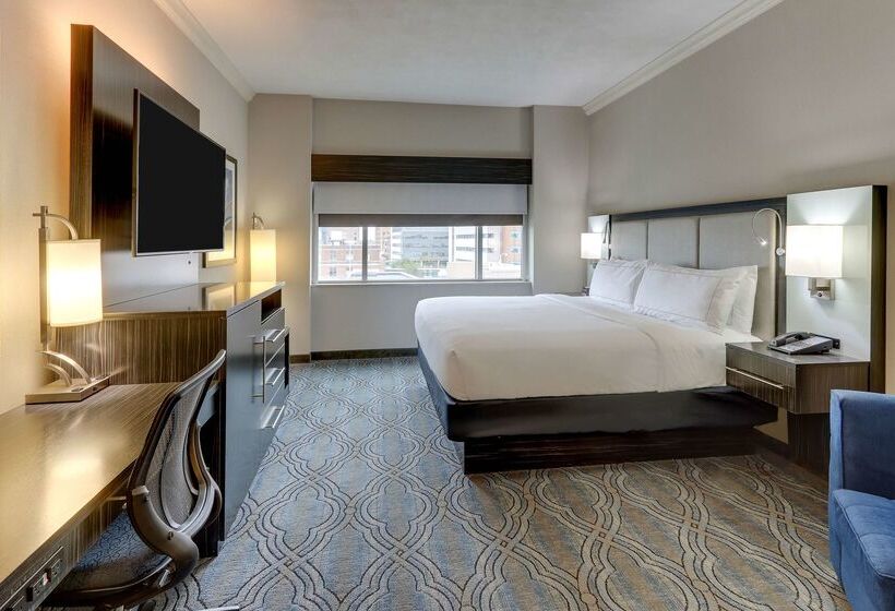 ホテル Doubletree By Hilton St. Louis Forest Park