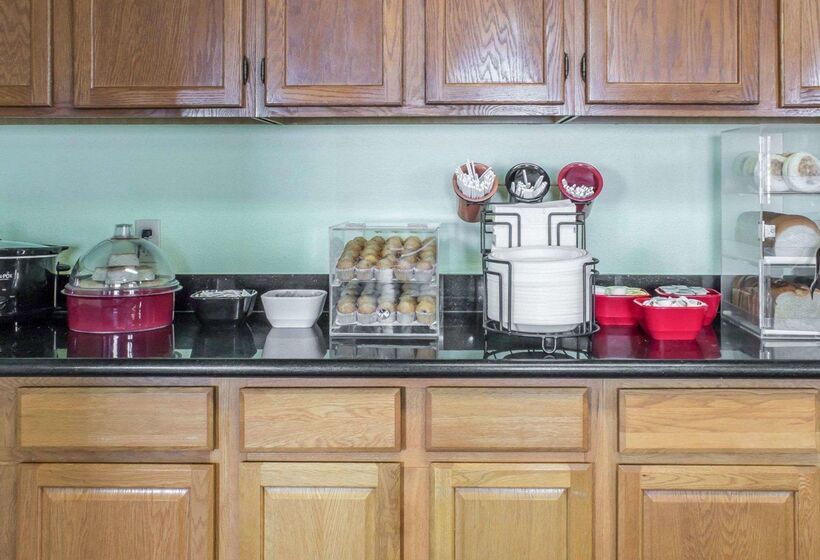 فندق Econo Lodge