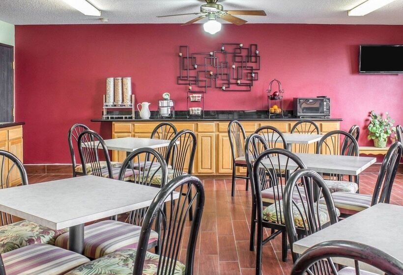 فندق Econo Lodge