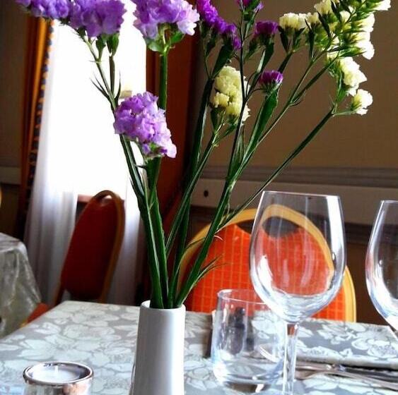 בית מלון כפרי Eden