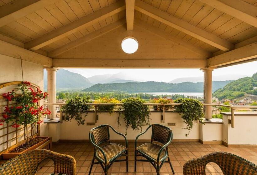 בית מלון כפרי Eden