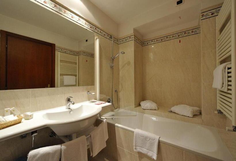 בית מלון כפרי Eden