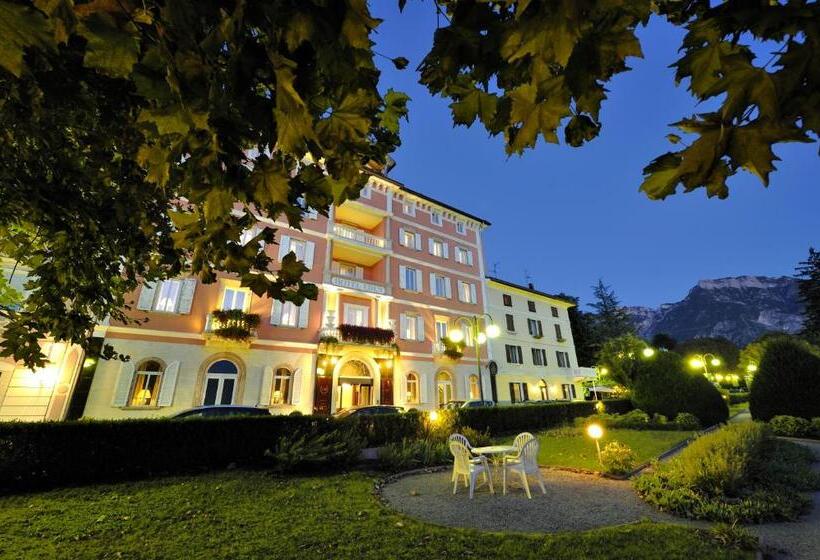 בית מלון כפרי Eden