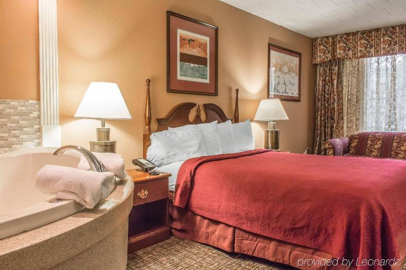 ホテル Fairbridge Inn & Suites Poconos