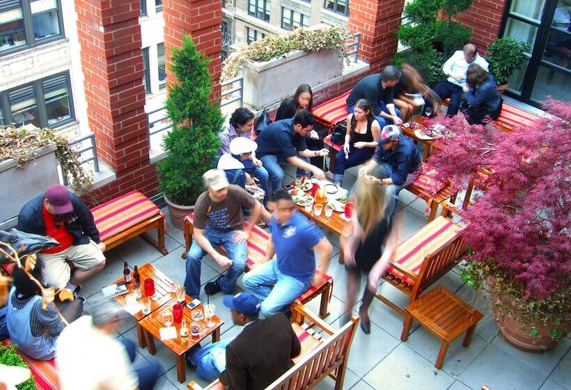 Giraffe By Library Hotel Collection