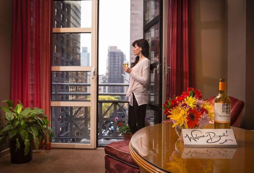 Giraffe By Library Hotel Collection