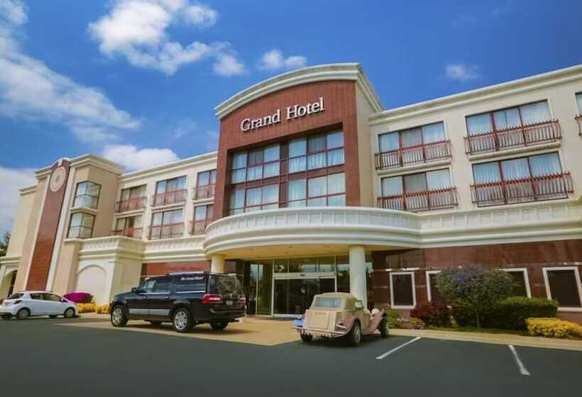 فندق Grand