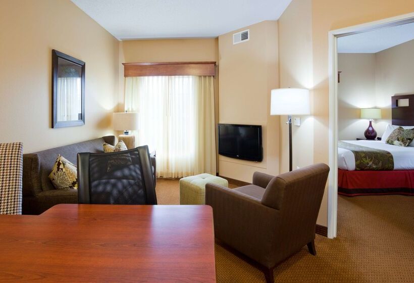 Grandstay Hotel & Suites La Crosse