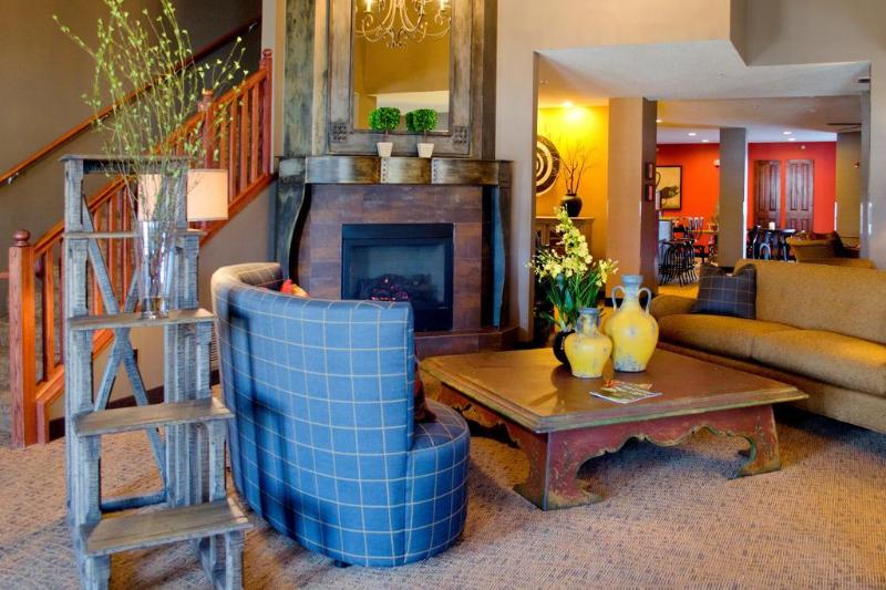 Grandstay Hotel & Suites La Crosse