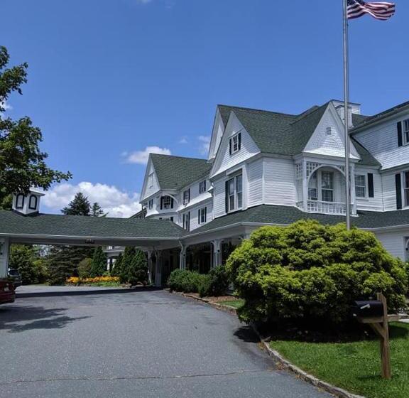 فندق Green Park Inn