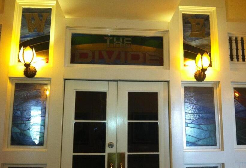 فندق Green Park Inn