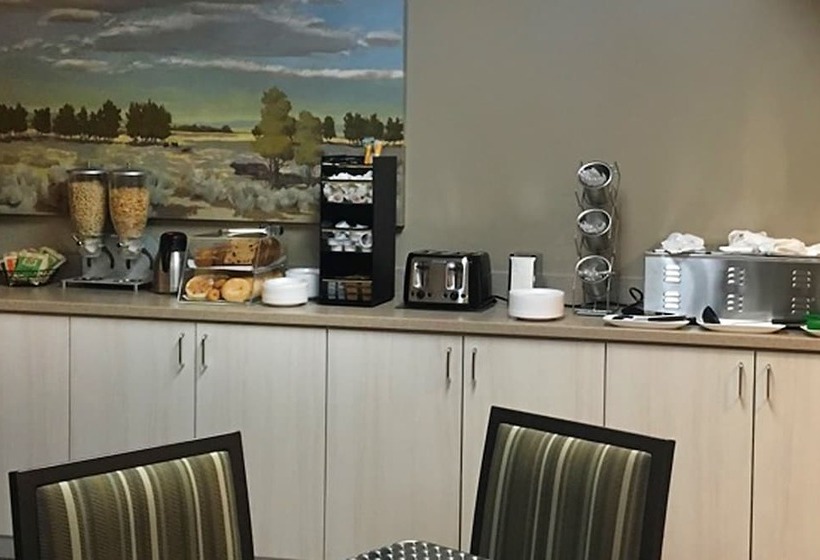 Отель Hilltop Inn By Riversage