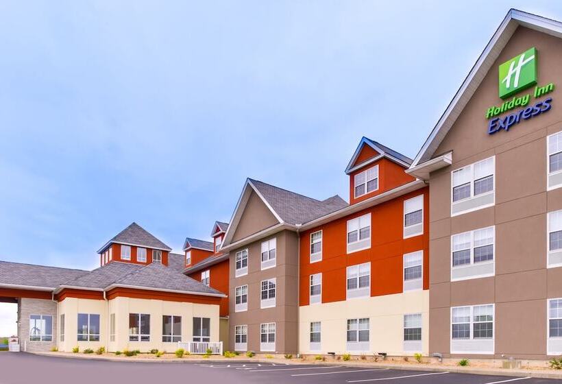 בית מלון כפרי Holiday Inn Express Mystic, An Ihg