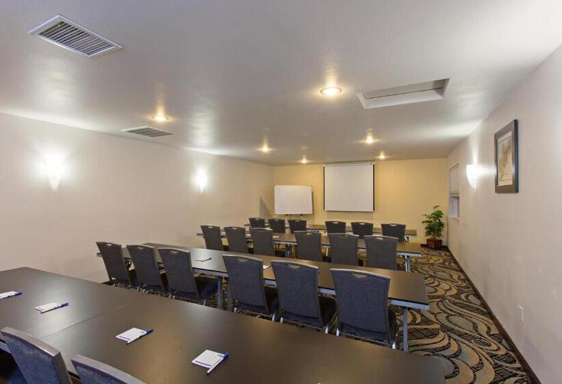 فندق Holiday Inn Express Temecula, An Ihg