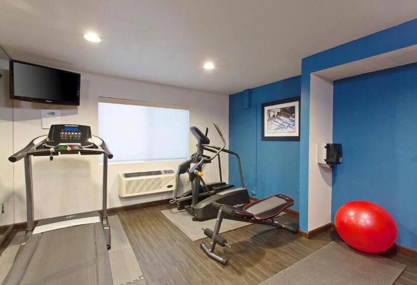 בית מלון כפרי Holiday Inn Express Temecula, An Ihg