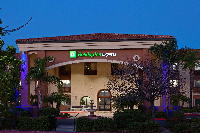 فندق Holiday Inn Express Temecula, An Ihg
