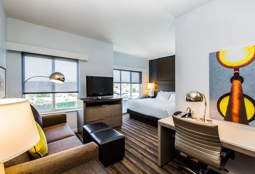 هتل Hyatt House Santa Clara