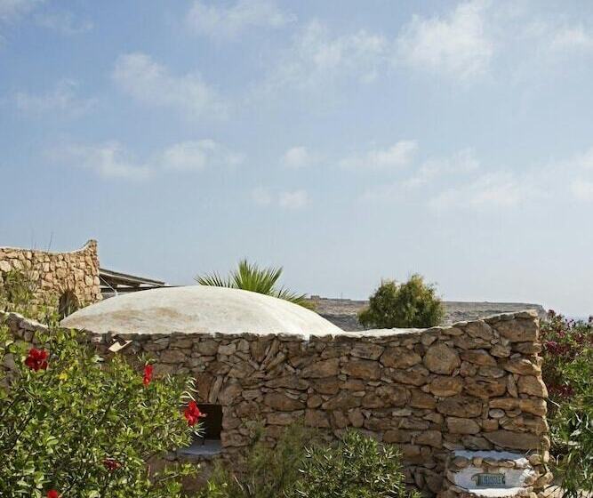 호텔 I Dammusi Di Borgo Cala Creta