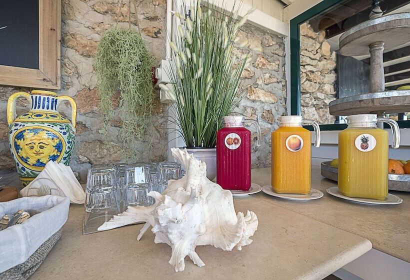 호텔 I Dammusi Di Borgo Cala Creta