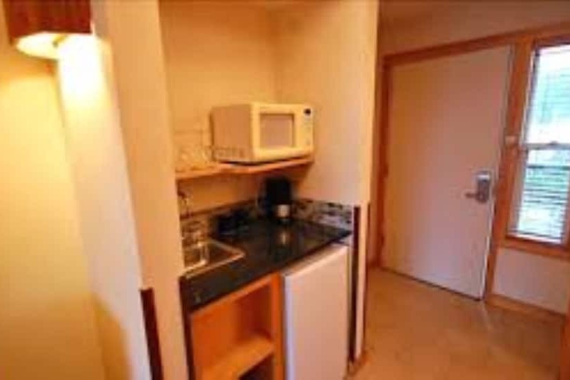 酒店 Inn At Cape Kiwanda