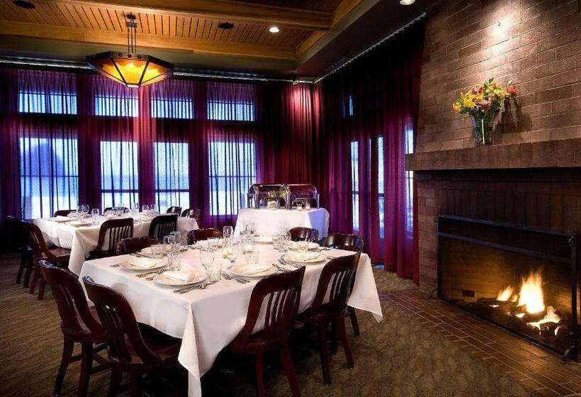 酒店 Inn At Cape Kiwanda