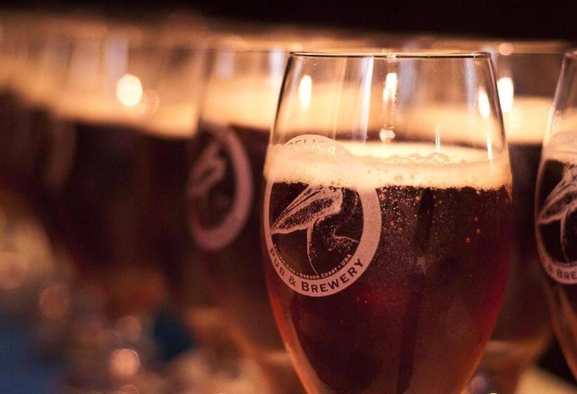 酒店 Inn At Cape Kiwanda