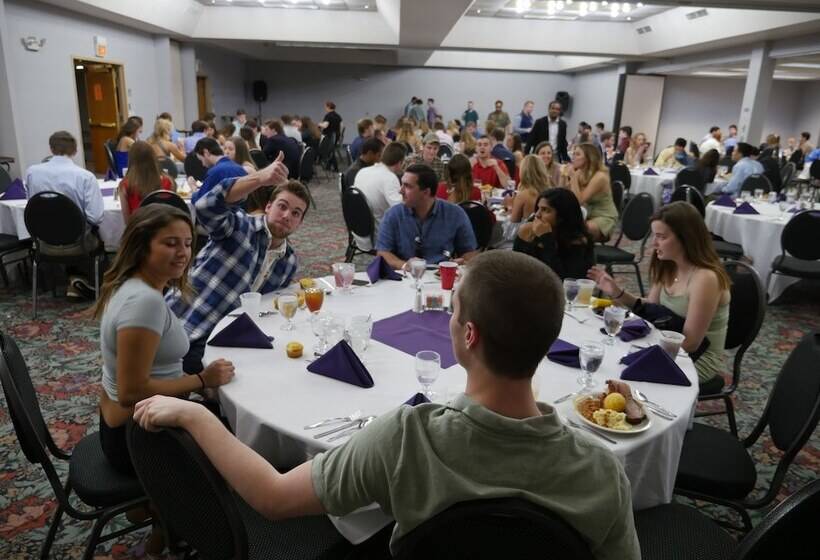 ホテル Inn At Grand Glaize