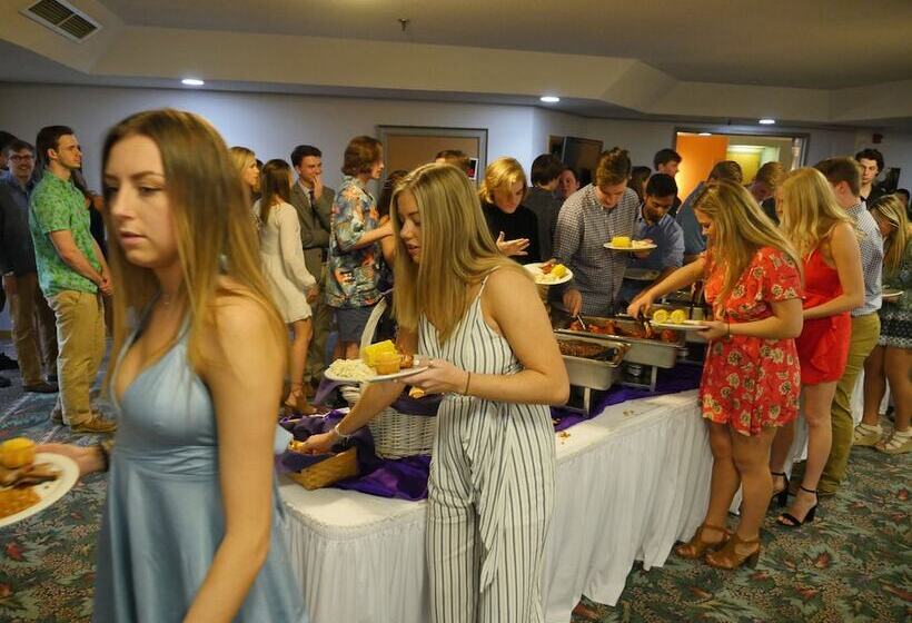 ホテル Inn At Grand Glaize