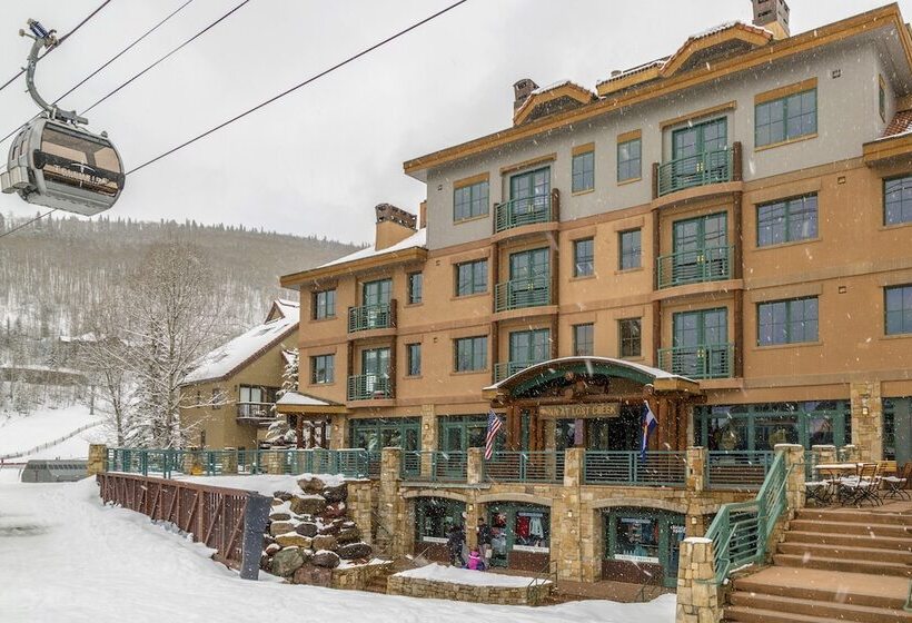 هتل Inn At Lost Creek