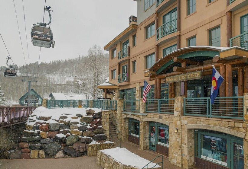 فندق Inn At Lost Creek