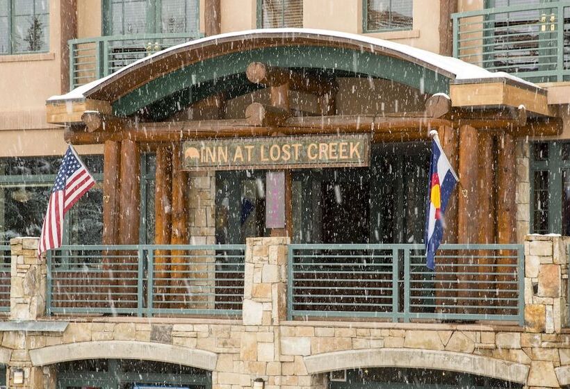 هتل Inn At Lost Creek