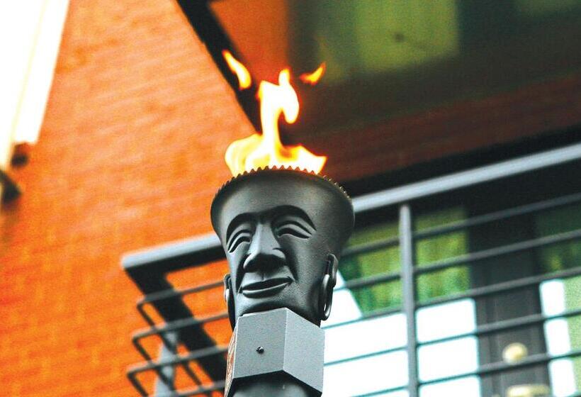 בית מלון כפרי Inn At Northrup Station