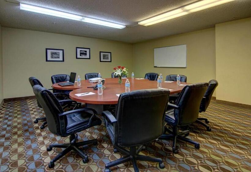 هتل Intown Suites Extended Stay Marietta Ga   Roswell Rd