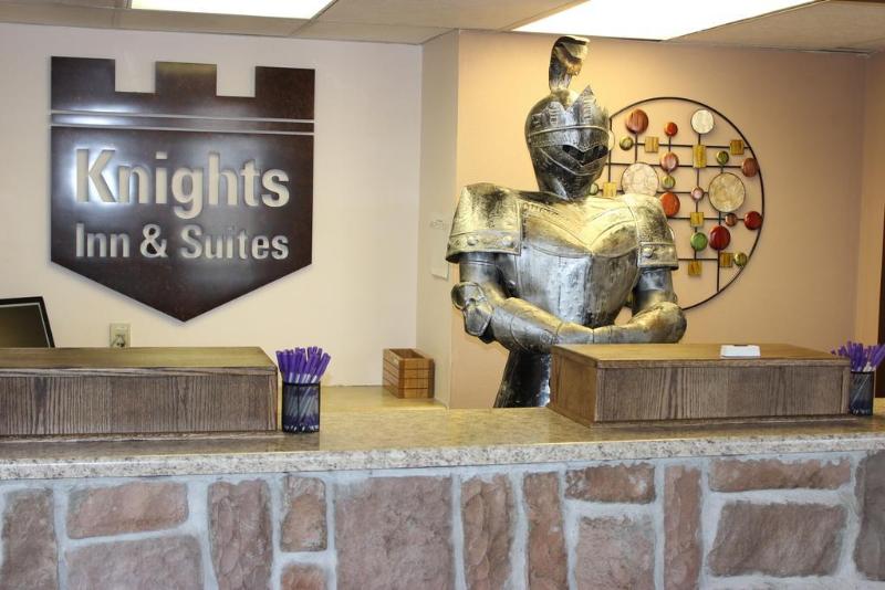 酒店 Knights Inn And Suites Grand Forks