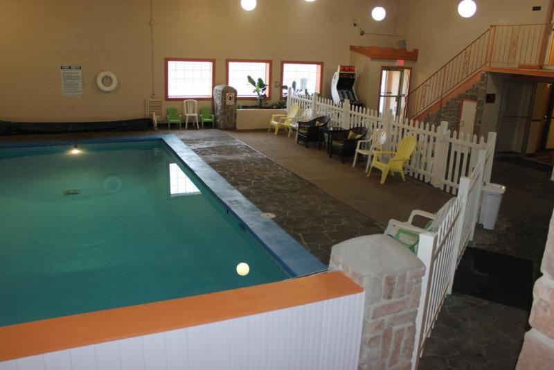 酒店 Knights Inn And Suites Grand Forks