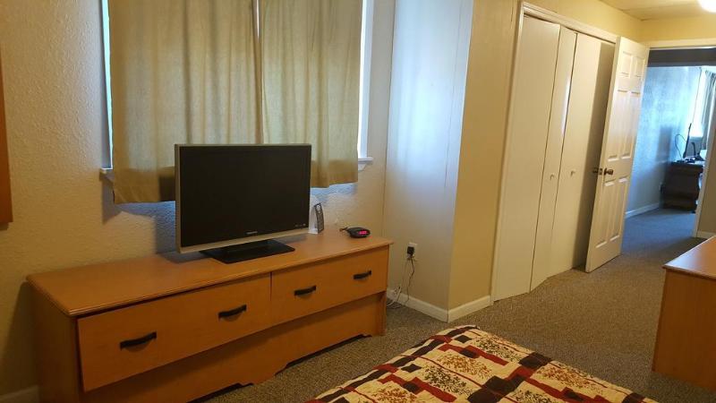 Отель Knights Inn And Suites Grand Forks