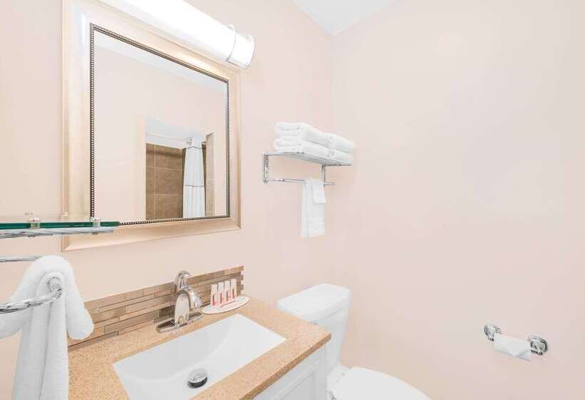 فندق Knights Inn & Suites By Sonesta Pecos