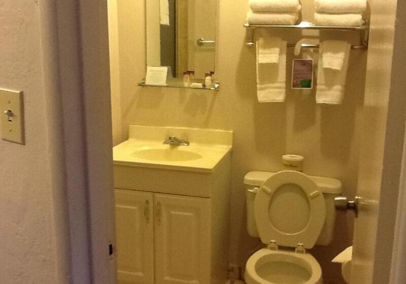 فندق Knights Inn & Suites By Sonesta Pecos