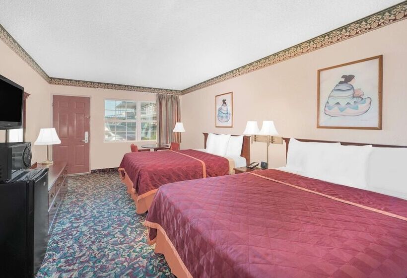 فندق Knights Inn & Suites By Sonesta Pecos