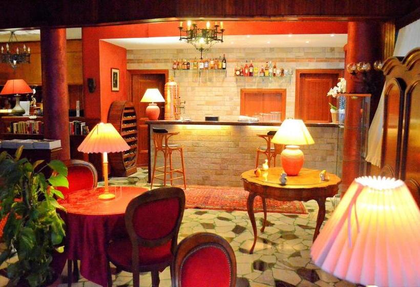 酒店 La Riserva Di Castel D Appio Charme & Relax