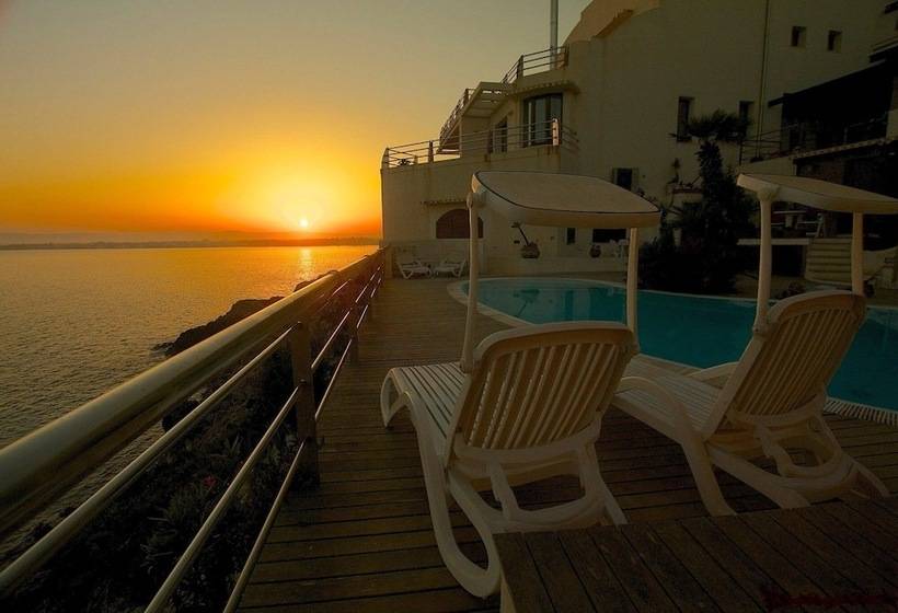 Отель La Rosa Sul Mare