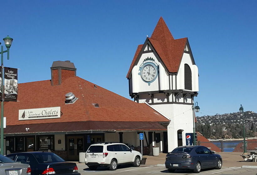 호텔 Lake Arrowhead Chalets