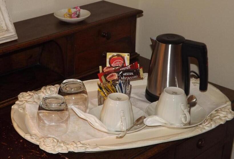 호텔 Locanda Dei Cinque Cerri