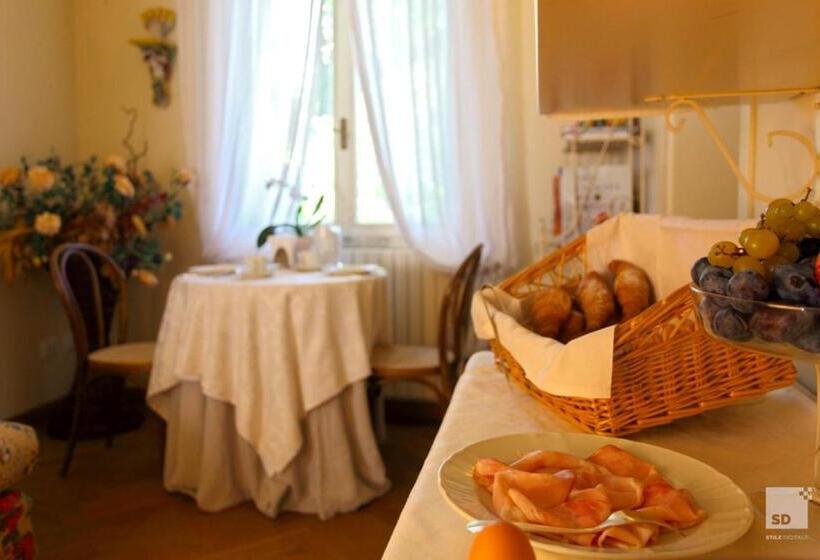 호텔 Locanda Dei Cinque Cerri