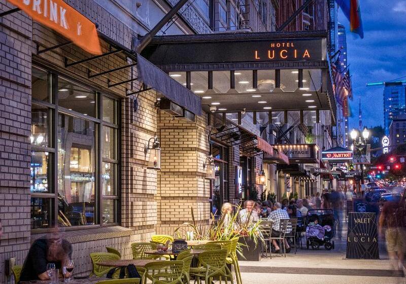 בית מלון כפרי Lucia