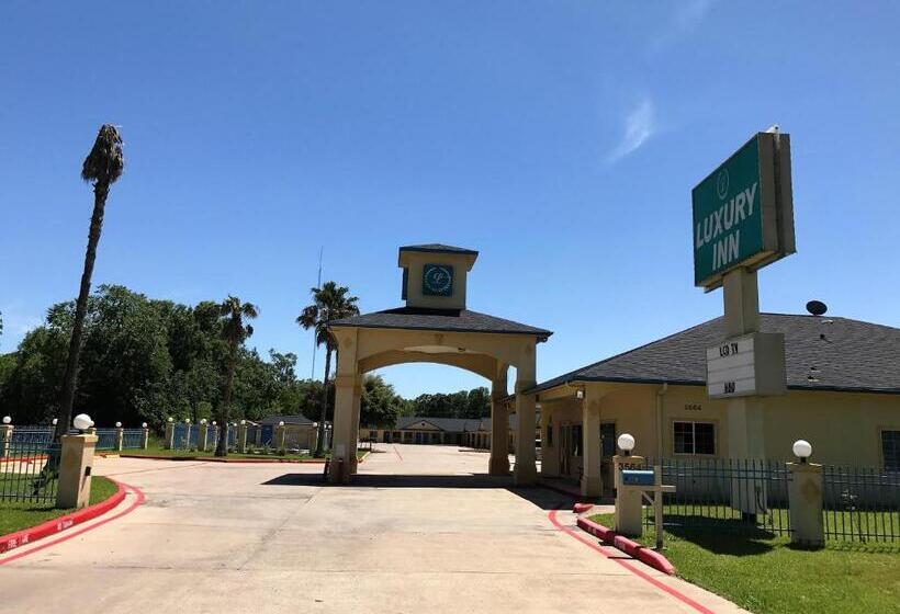 호텔 Luxury Inn Liberty