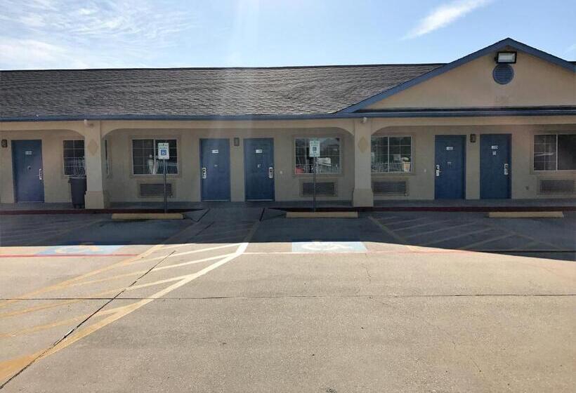 호텔 Luxury Inn Liberty